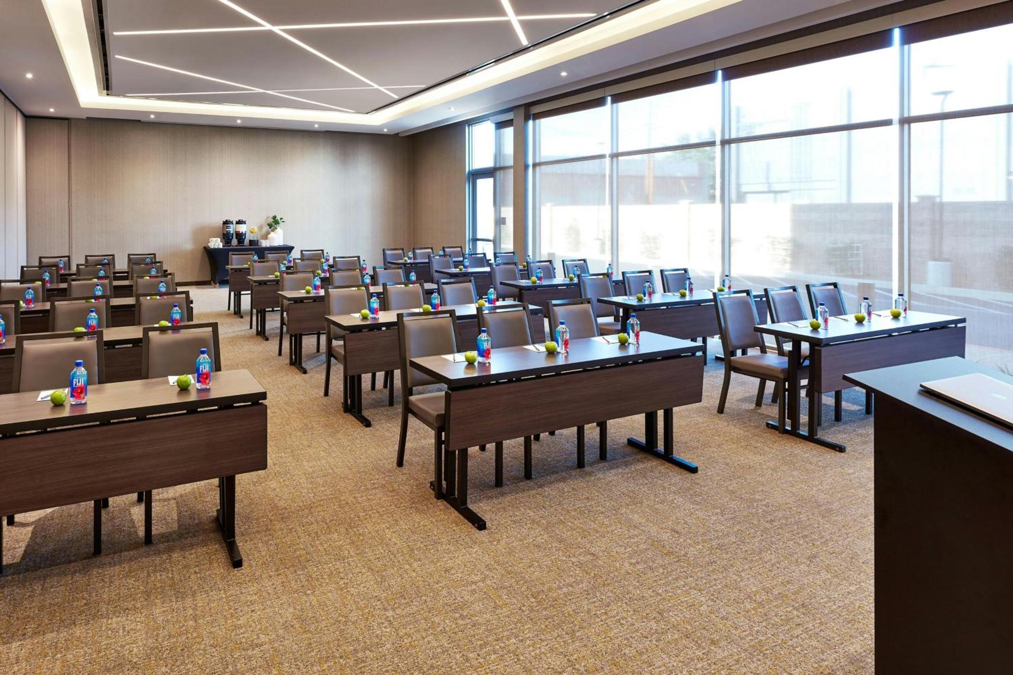 Springhill Suites By Marriott Los Angeles Downey Ngoại thất bức ảnh